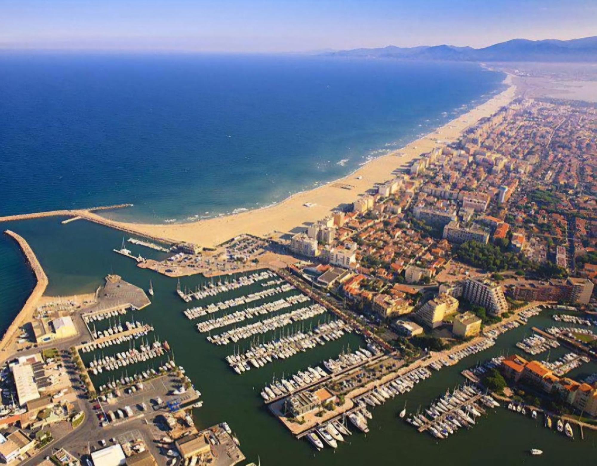 Studio Cozy En Bord De Plage Avec Vue Mer Et Wifi Canet-en-Roussillon Dış mekan fotoğraf